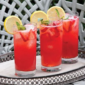 Strawberry-Basil Lemonade Cocktail