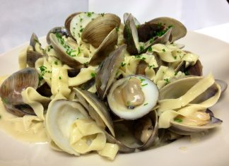 Feast of the Seven Fishes at GW Fins in New Orleans. Linguine with clams. Photo courtesy of GW Fins.