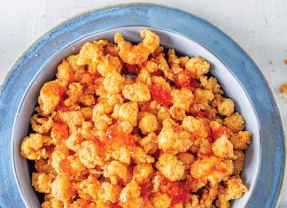 Popcorn Crawfish with Spicy Red Pepper Sauce